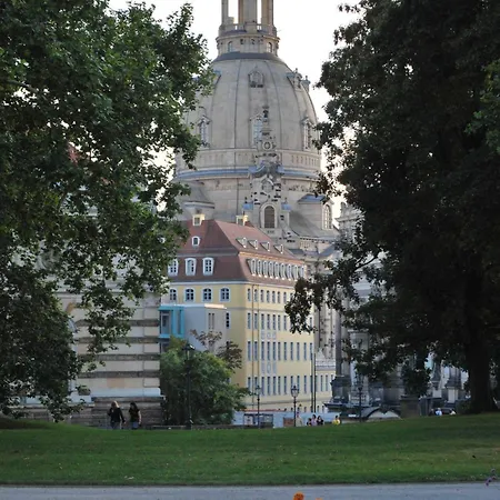 4 Dresden