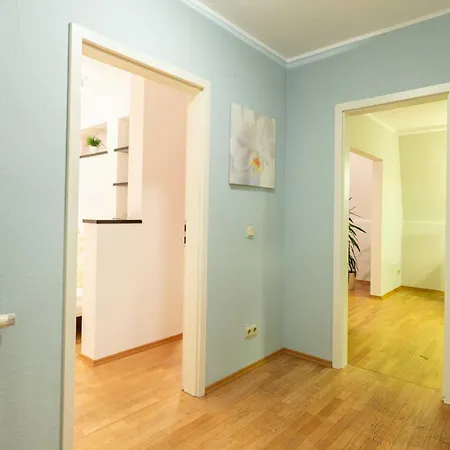 Apartment 4 *