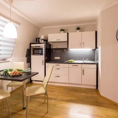 4 Apartment *